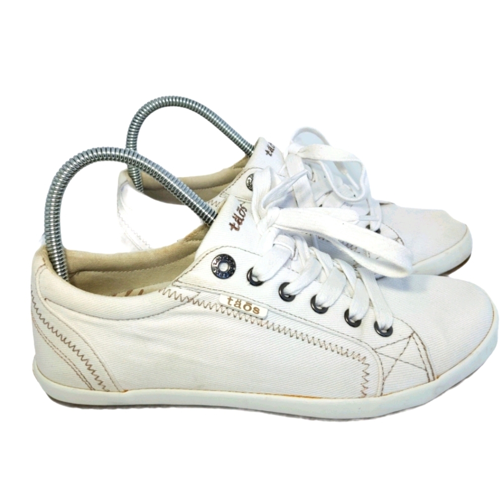 Taos Star Canvas Shoes White Women's 8.5